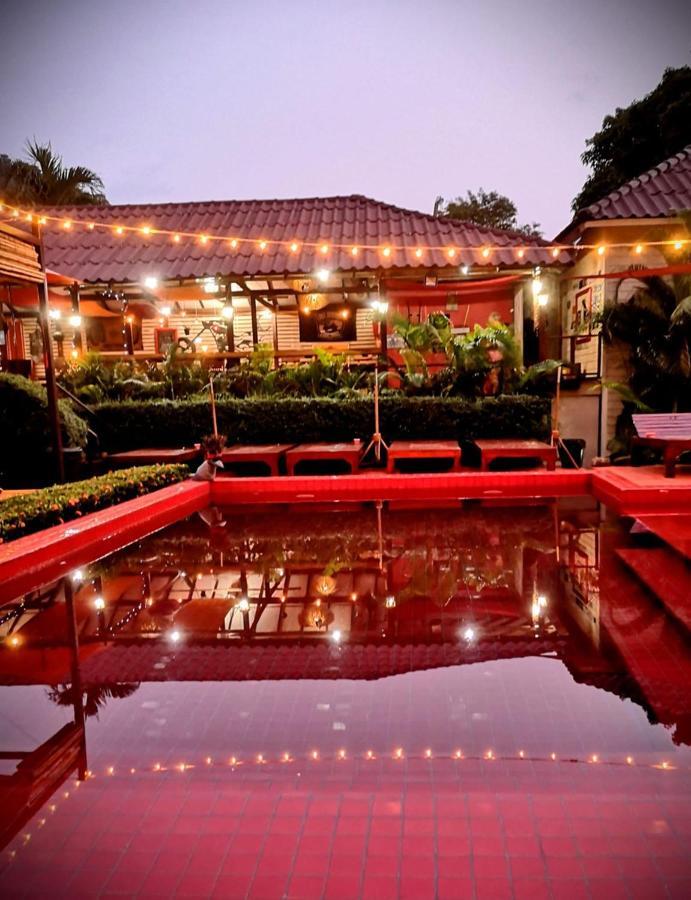 Red Moon Hideaway Hotel Koh Chang Exterior foto