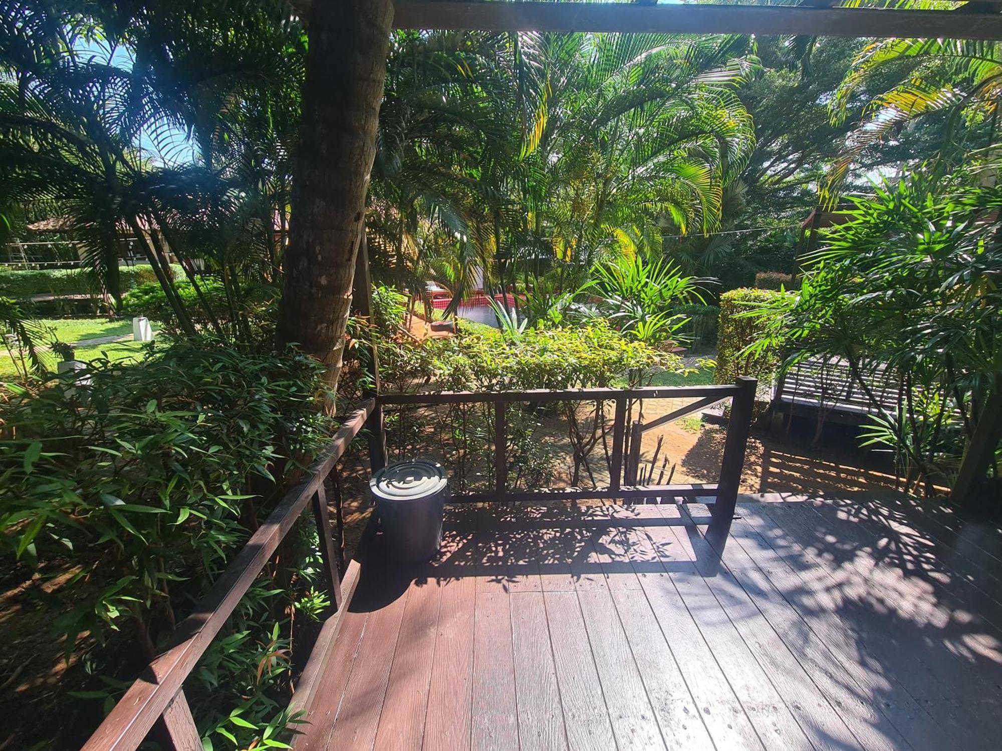 Red Moon Hideaway Hotel Koh Chang Exterior foto