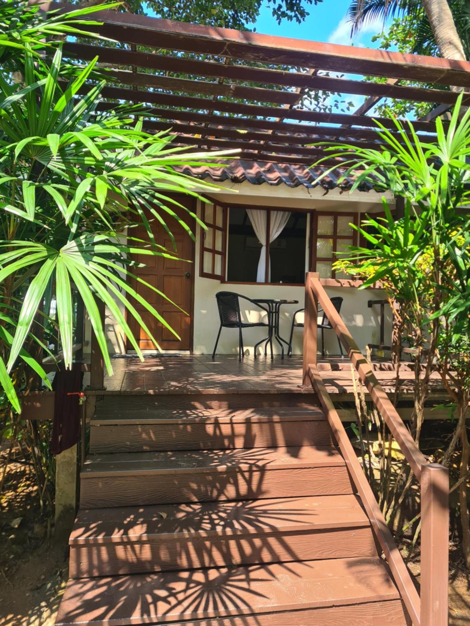 Red Moon Hideaway Hotel Koh Chang Exterior foto