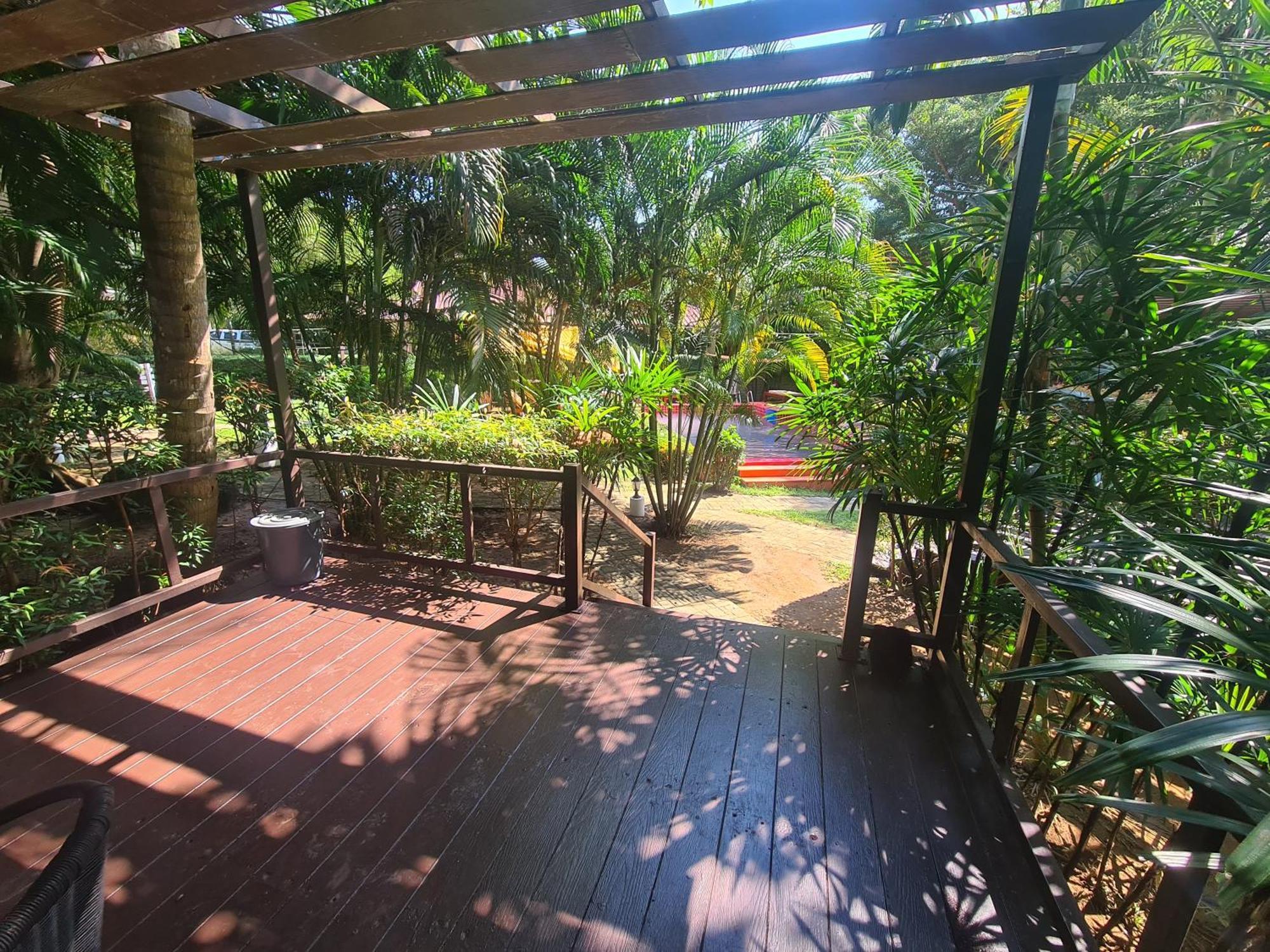 Red Moon Hideaway Hotel Koh Chang Exterior foto