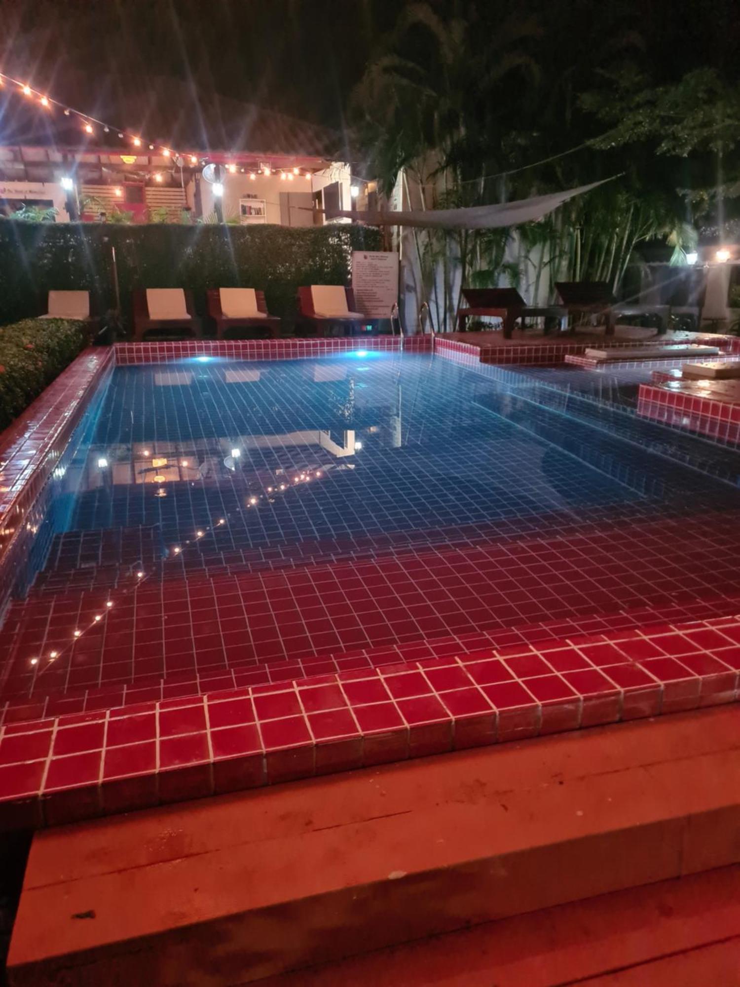 Red Moon Hideaway Hotel Koh Chang Exterior foto